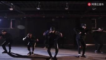 我怎么这么好看舞蹈视频,揭秘“我怎么这么好看”舞蹈视频的迷人魅力